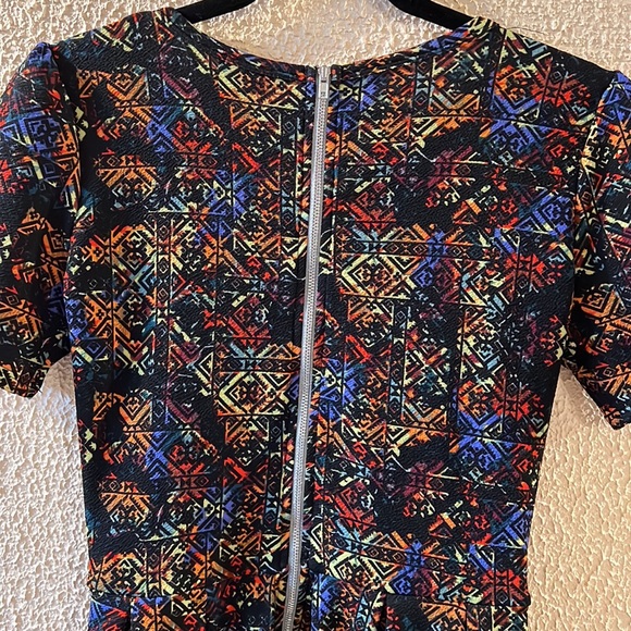 XS Rainbow Print Colorblocked LuLaRoe Amelia Dress - Picture 5 of 5